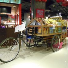 店内にはこんな飾り付けもありました