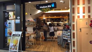 デンマークスタイルのカフェ