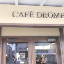 CAFE DROME