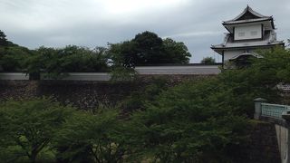 さすが加賀百万石の城