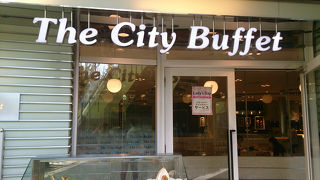 レディースデーは女性ドリンクバーがサービス。