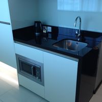 簡易キッチンです。もちろん冷蔵庫も完備です。