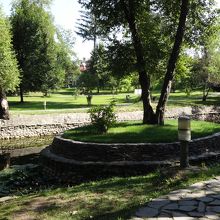 湖から撮影すると城の全景が撮れます！