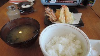 エビをたくさん食べられて満足