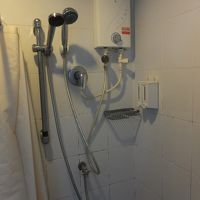 狭いけれど清潔