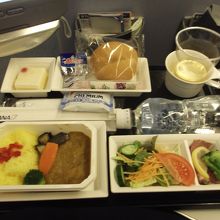 往路：機内食は洋食を選択