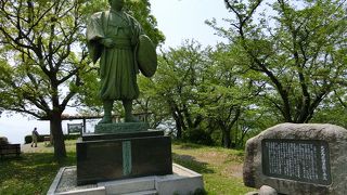 男鹿島、家島、西島だそうです。右の方に小豆島があるのですが・・・・