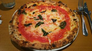 ピザがおいしい！