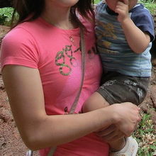 こんなTシャツ売ってます