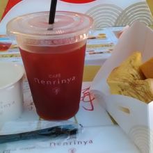 あたたかいバームクーヘンです