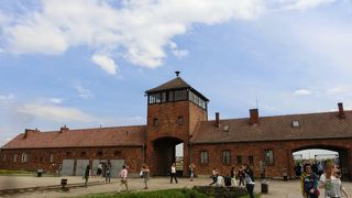 第一収容所だけでなくこちらも見学しましょう