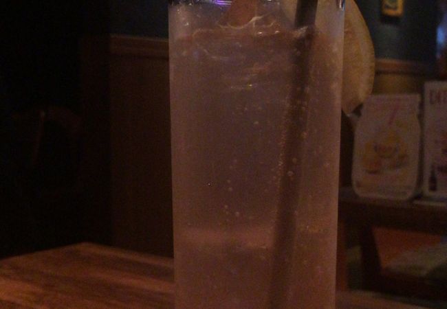 軽く飲むのも沢山食べるのも