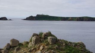 スコトン岬の展望台の目と鼻の先