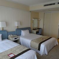 寝室　明るくて快適　カーテンの遮光は完璧