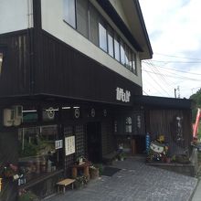 シンプルな外観