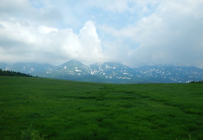 穴場の絶景ポイント！！十勝岳・美瑛岳等の大雪山系の山々がとても美しい♪