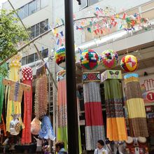 見事な吹き流し。