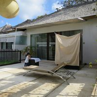 宿泊したUluwatu Suitesの入口