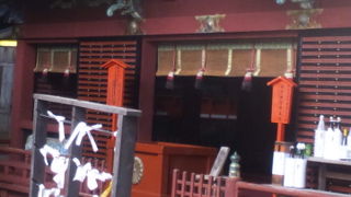 絶景の海と神秘的な神社