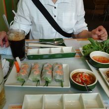 生春巻と揚げ春巻