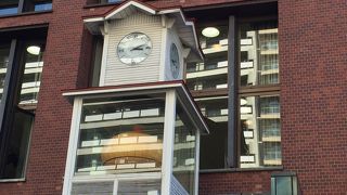 東区役所にある