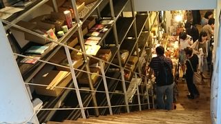 文具のショッピングも出来るカフェ