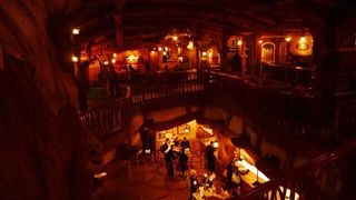 店内ひろびろー