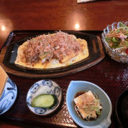 観光地っぽくない食堂