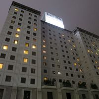 夜遅めの到着になりました 