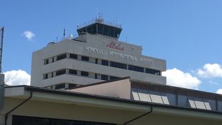 寂しさいっぱいの帰りのホノルル国際空港