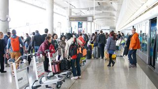 空港直結で便利な駅！【機場駅】