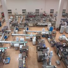 うなぎパイ生産ライン