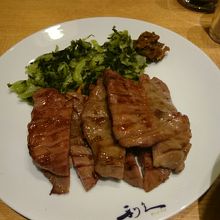 牛たん炭焼 利久 東七番丁店