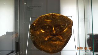 トラキア人の黄金のマスクが展示されていました！