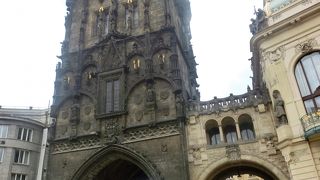 物騒な名も今は昔、旧市街地への入口だ