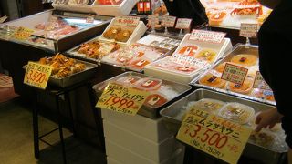 ホテルや温泉もあって一日過ごせる