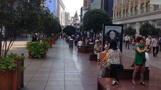 観光客が一度は訪れる場所