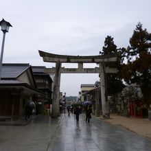 入ってすぐ入り口側を見たところ。