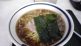 八王子系ラーメンを頂きました。