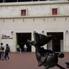 ドナルドがお出迎え By バーボン 東京ディズニーシー ステーション駅のクチコミ フォートラベル