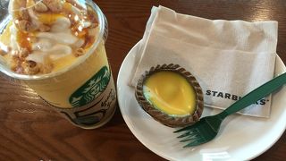 香港らしい内装です