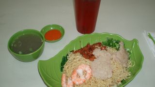 Bakmi Yong Yam