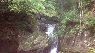 大滝は見れません！