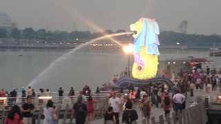 レアなマーライオン