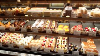 地元で有名ケーキ屋さん