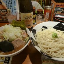 スープだけでもお腹いっぱいになりそうです