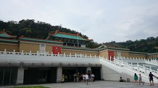 中国人の団体とかち合うと最悪です