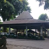 ホテルのエントランス