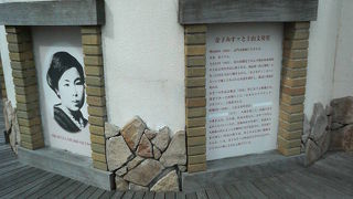 東日本大震災の時のCMでおなじみの詩人です