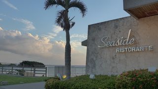 サンセットが最高に綺麗の中ディナータイムしました(^0^)